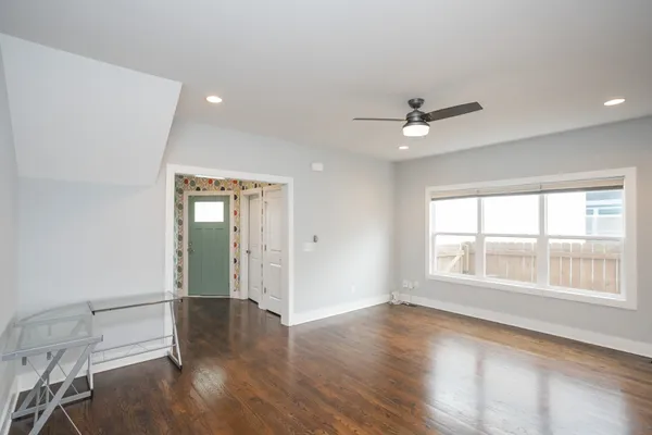 $2,400 | 2020 14th Avenue North, Nashville, TN 37208