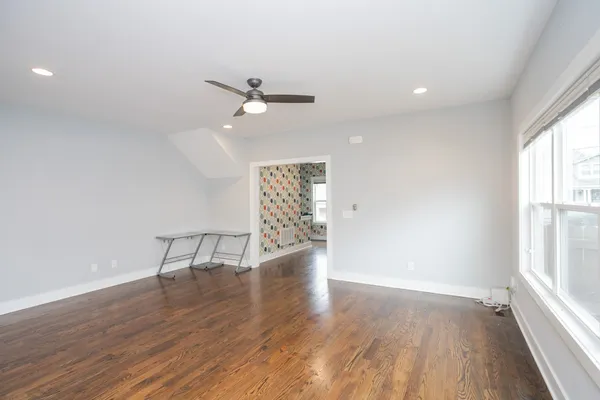 $2,400 | 2020 14th Avenue North, Nashville, TN 37208