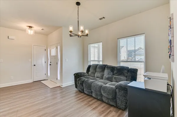 $299,900 | 917 Sweet Grass Circle, Harlem, GA 30814