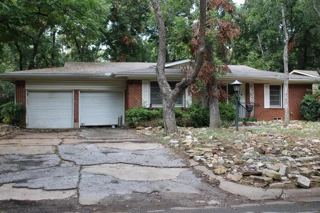 $222,500 | 1517 Camellia Drive, Arlington, TX 76013