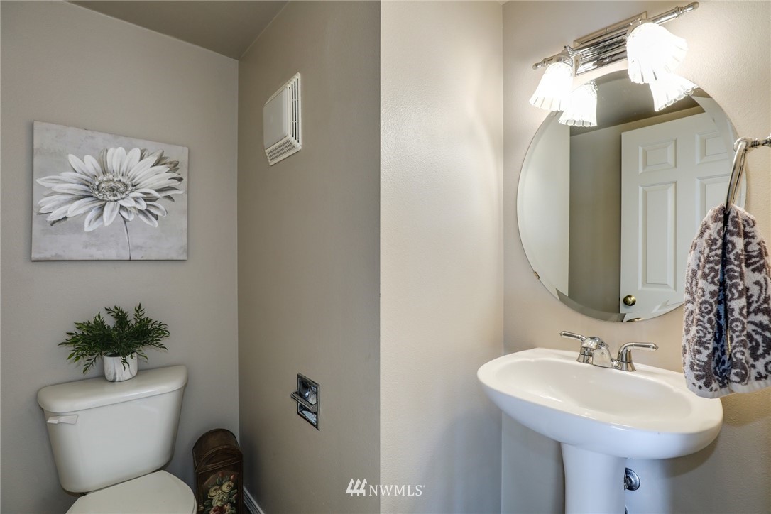 34811 Southeast Ridge Street Snoqualmie, WA 98065 - Photo 11 of 24