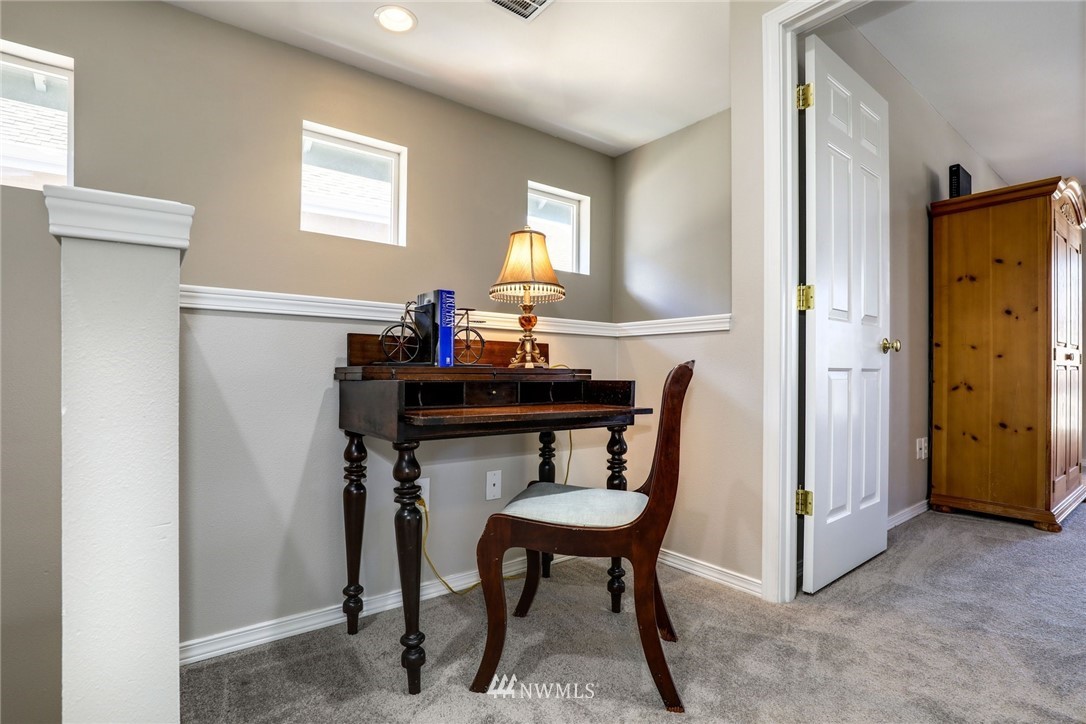 34811 Southeast Ridge Street Snoqualmie, WA 98065 - Photo 13 of 24