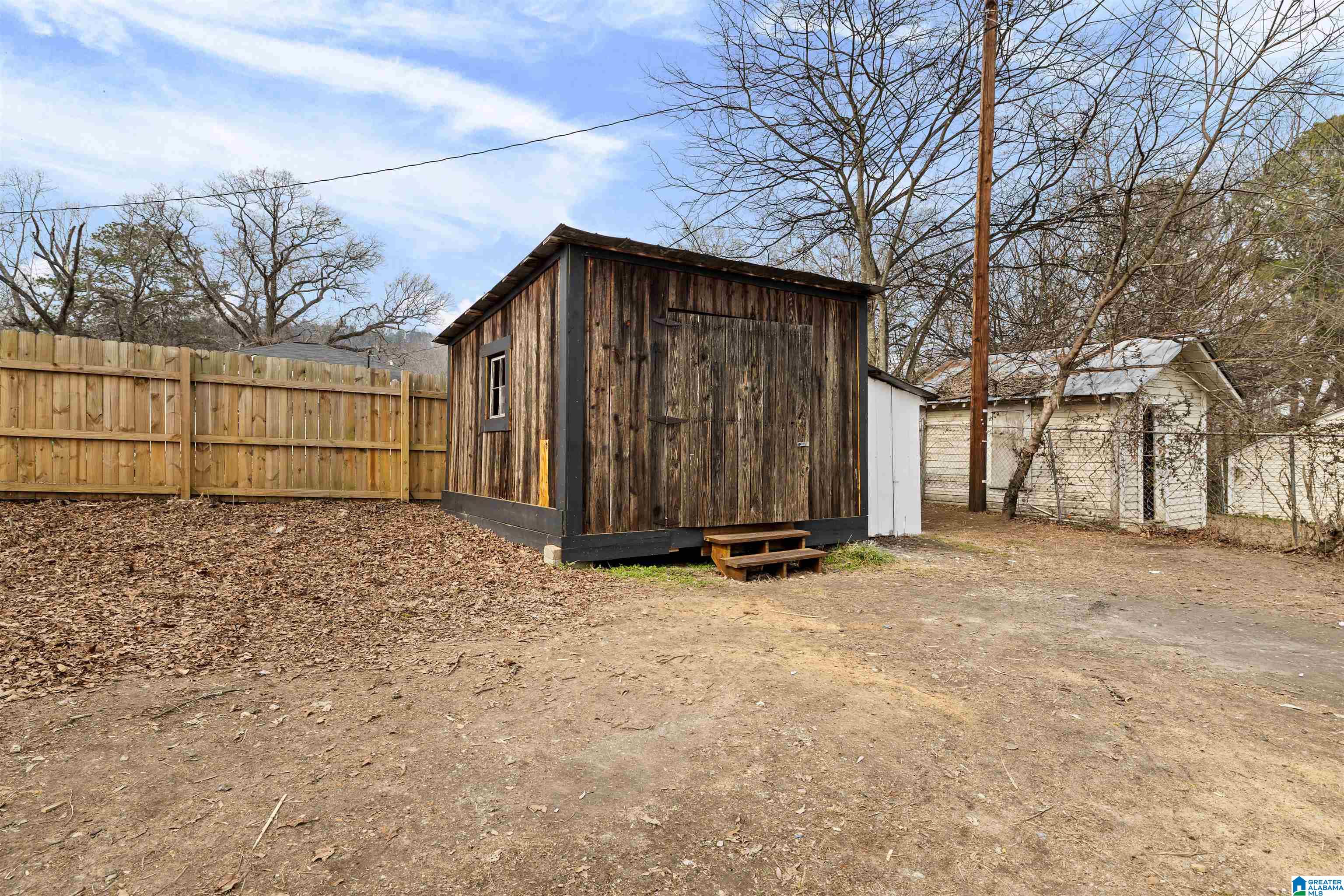 306 Adams Avenue West Oneonta, AL 35121 - Photo 9 of 24