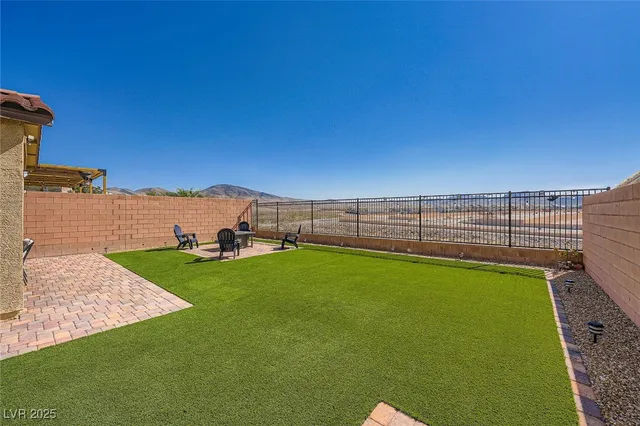 $775,000 | 2665 Gallarate Drive, Henderson, NV 89044