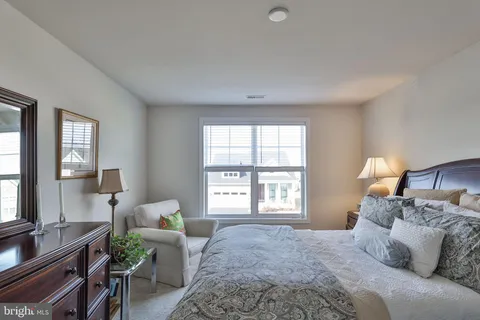 $739,000 | 6822 Sycamore Drive, Bath, PA 18014
