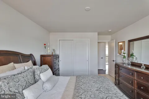 $739,000 | 6822 Sycamore Drive, Bath, PA 18014