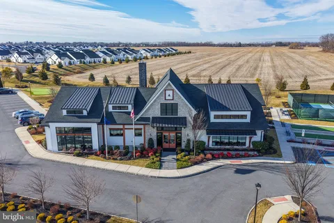 $739,000 | 6822 Sycamore Drive, Bath, PA 18014