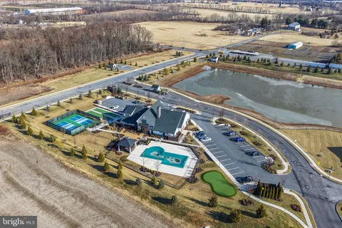 $739,000 | 6822 Sycamore Drive, Bath, PA 18014