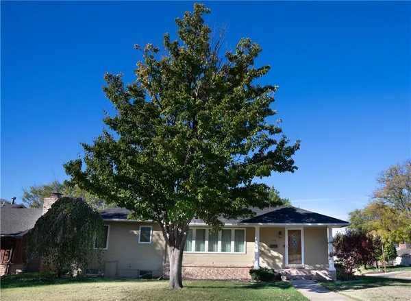 $235,000 | 514 North Brown Avenue, Norton, KS 67654