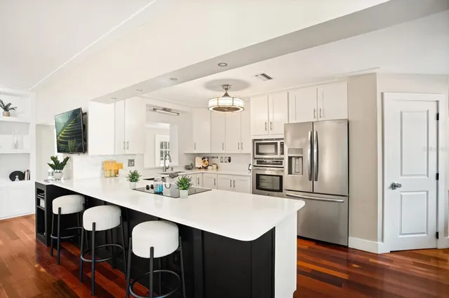 $1,222,000 | 501 Sweetwater Club Circle, Longwood, FL 32779