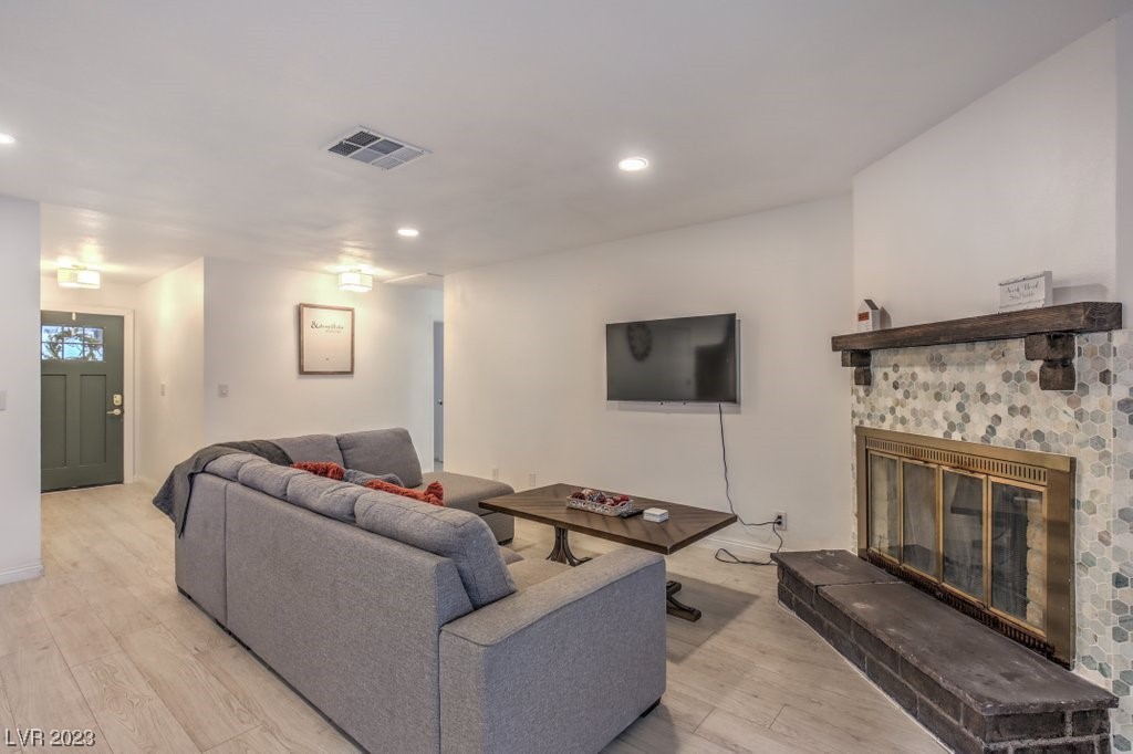 4478 Eureka Circle Las Vegas, NV 89103 - Photo 5 of 26