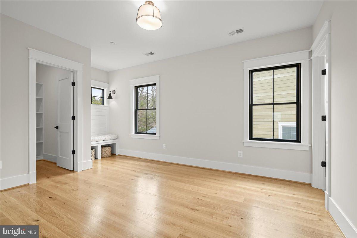 204 Oxford Street Chevy Chase, MD 20815 - Photo 51 of 59 Picture is of Similar Home & Finishes