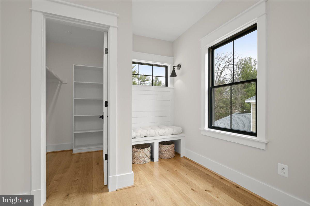 204 Oxford Street Chevy Chase, MD 20815 - Photo 52 of 59 Picture is of Similar Home & Finishes