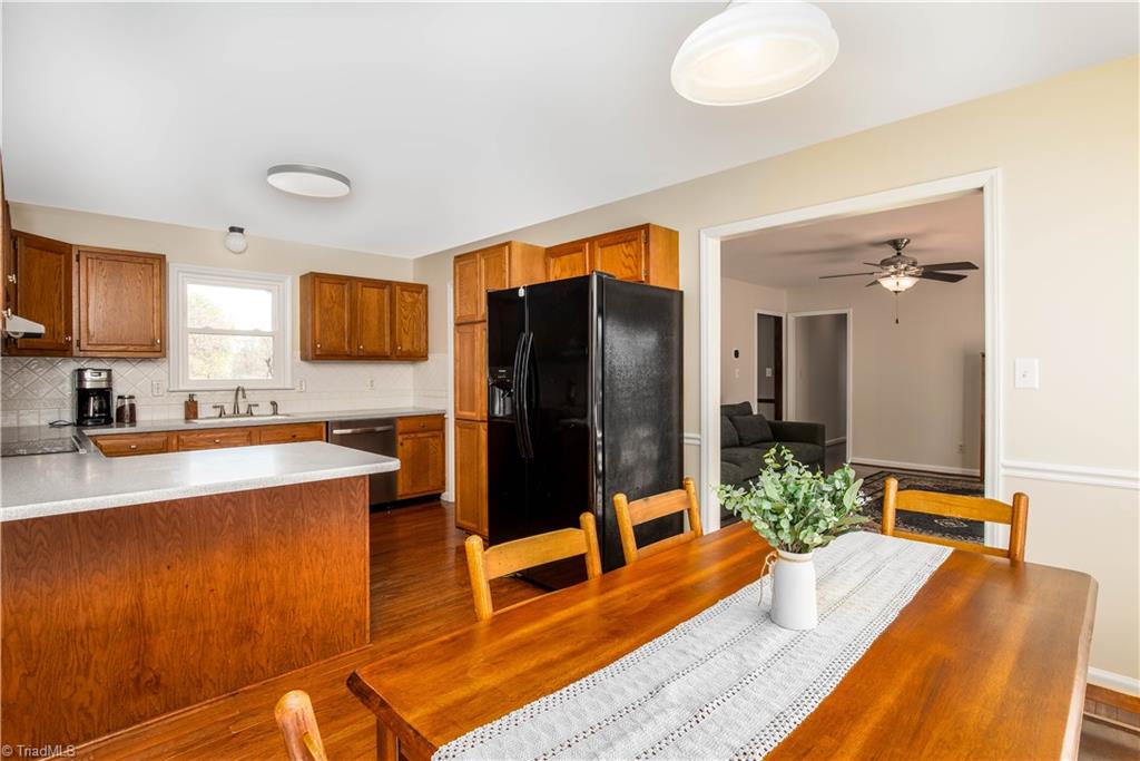 7381 Oak Bucket Road Thomasville, NC 27360 - Photo 15 of 34