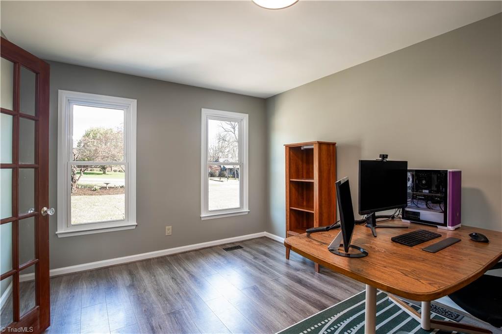 7381 Oak Bucket Road Thomasville, NC 27360 - Photo 9 of 34