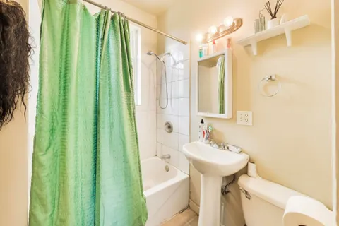 $499,000 | 3046 West Polk Street, Chicago, IL 60612