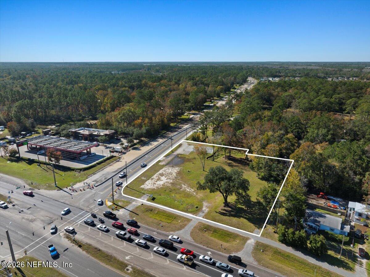 1456 Russell Road Green Cove Springs, FL 32043 - Photo 9 of 15 a view of a balcony with an ocean view