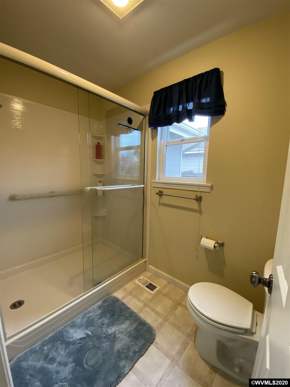 1681 Southwest Elk Circle, Unit CL Albany, OR 97321 - Photo 16 of 29 Gallery Image 16