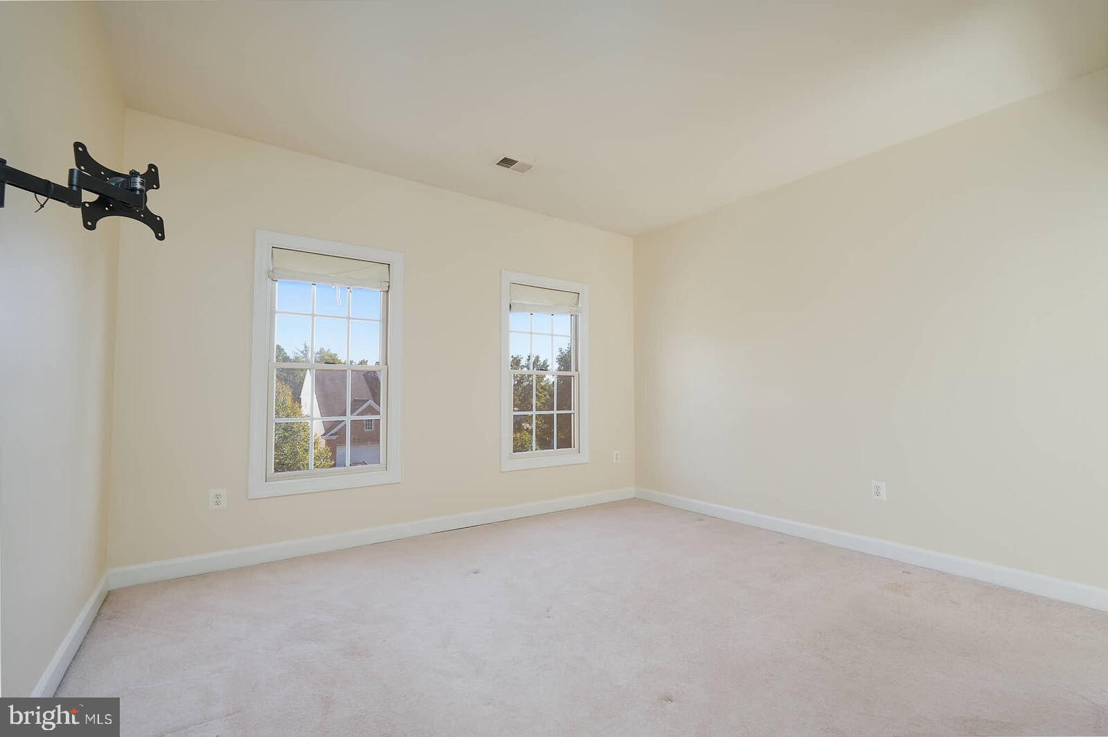13014 English Turn Drive Silver Spring, MD 20904 - Photo 44 of 62 an empty room with windows