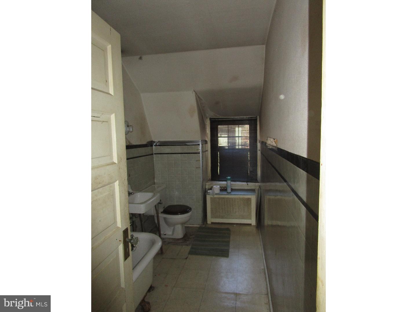 2045 North 63rd Street Philadelphia, PA 19151 - Photo 8 of 23