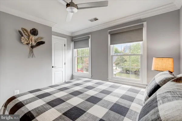 $1,060,000 | 43501 Monarch Beach Square, Leesburg, VA 20176