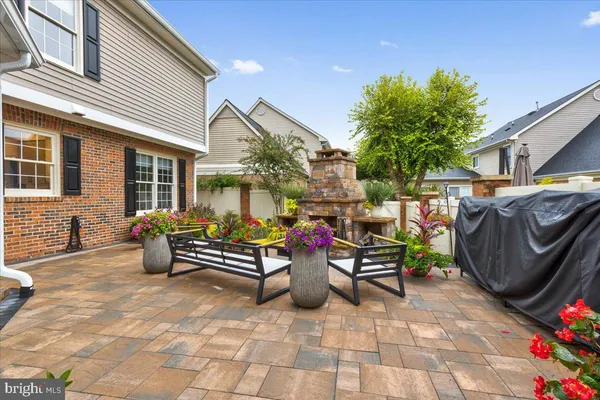 $1,060,000 | 43501 Monarch Beach Square, Leesburg, VA 20176