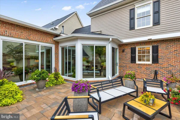 $1,060,000 | 43501 Monarch Beach Square, Leesburg, VA 20176
