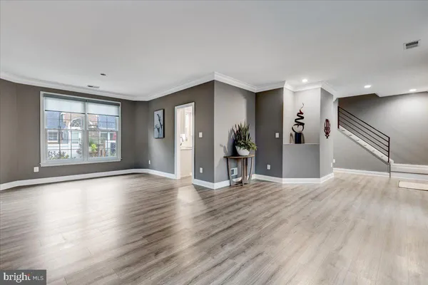 $1,060,000 | 43501 Monarch Beach Square, Leesburg, VA 20176