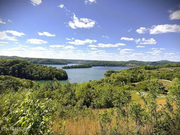 $149,900 | 100 Mallard Lane, Celina, TN 38551