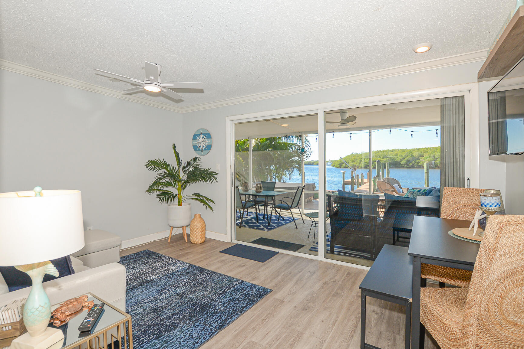 110 Southwest Hideaway Place Stuart, FL 34994 - Photo 13 of 35 LR-7009