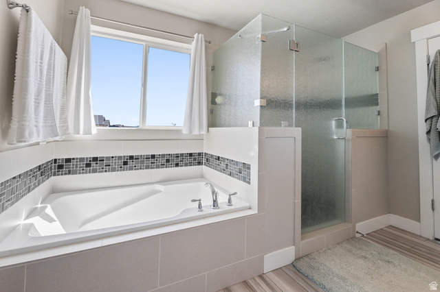 7816 North Buckhorn Road Tooele, UT 84074 - Photo 22 of 64 Primary Bathroom