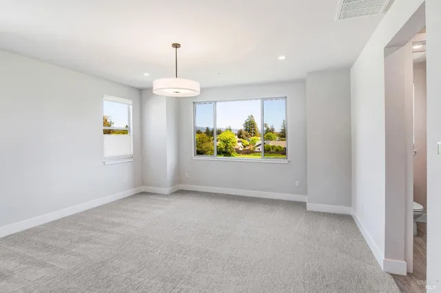 $1,950,000 | 115 Waterstone Court, St. Helena, CA 94558