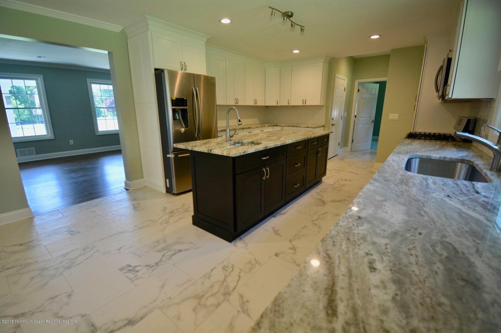 90 Paint Island Spring Road Clarksburg, NJ 08510 - Photo 16 of 58 Kitchen