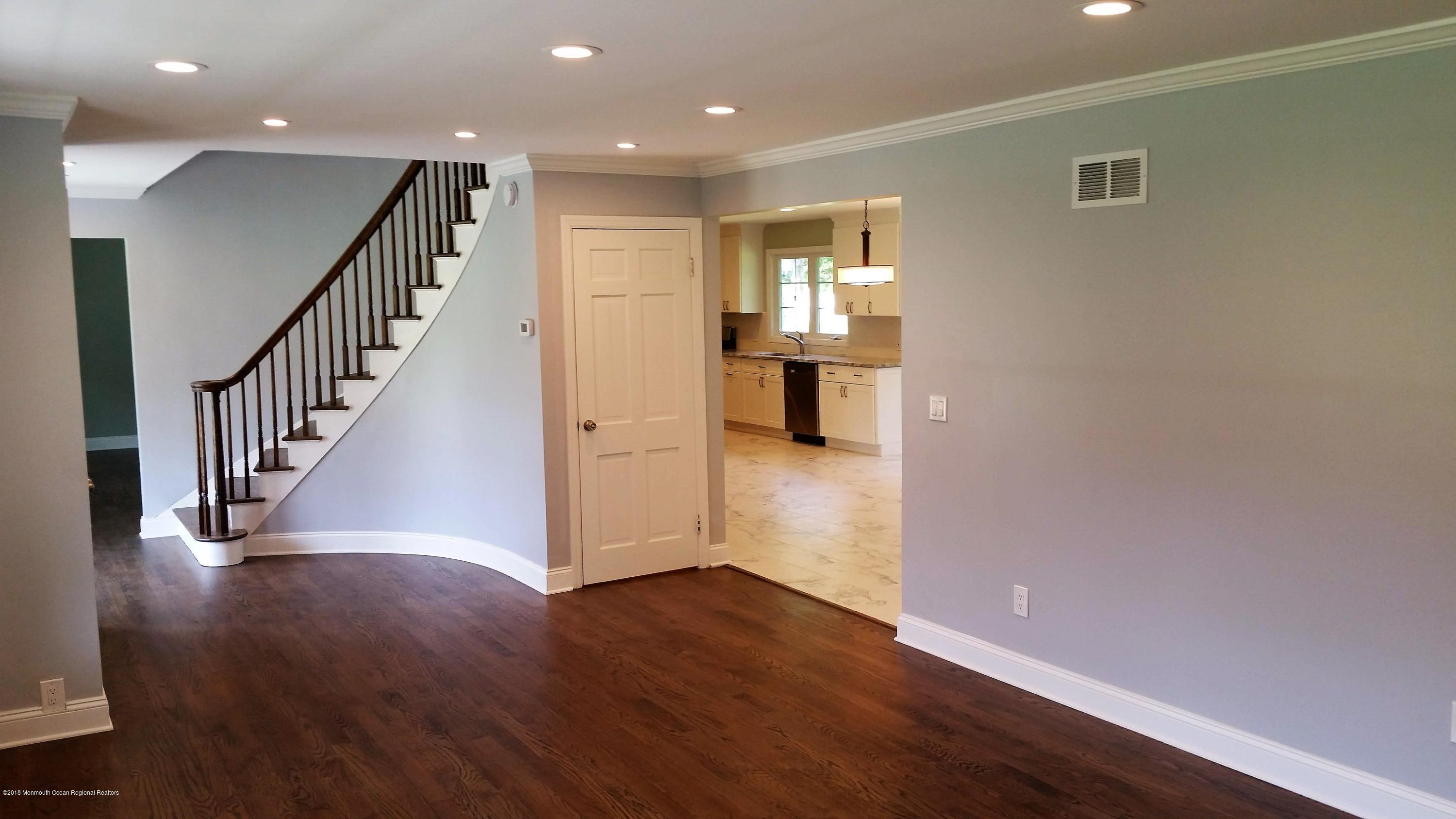 90 Paint Island Spring Road Clarksburg, NJ 08510 - Photo 46 of 58 Living Room