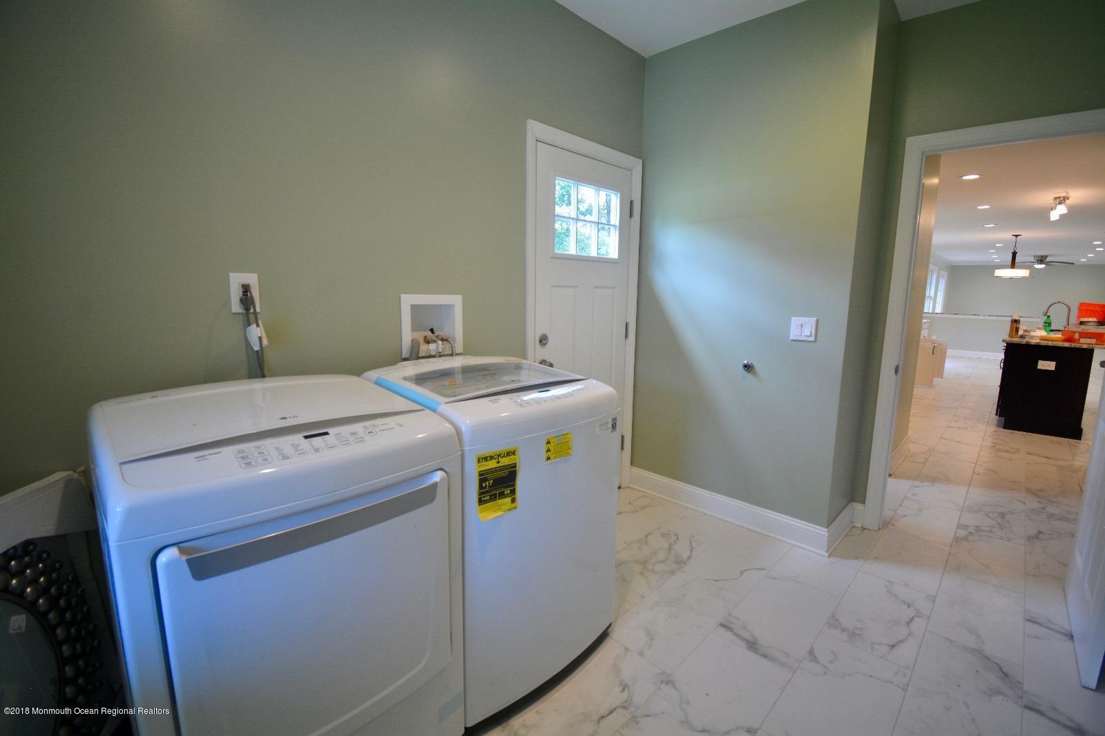 90 Paint Island Spring Road Clarksburg, NJ 08510 - Photo 51 of 58 Laundry room
