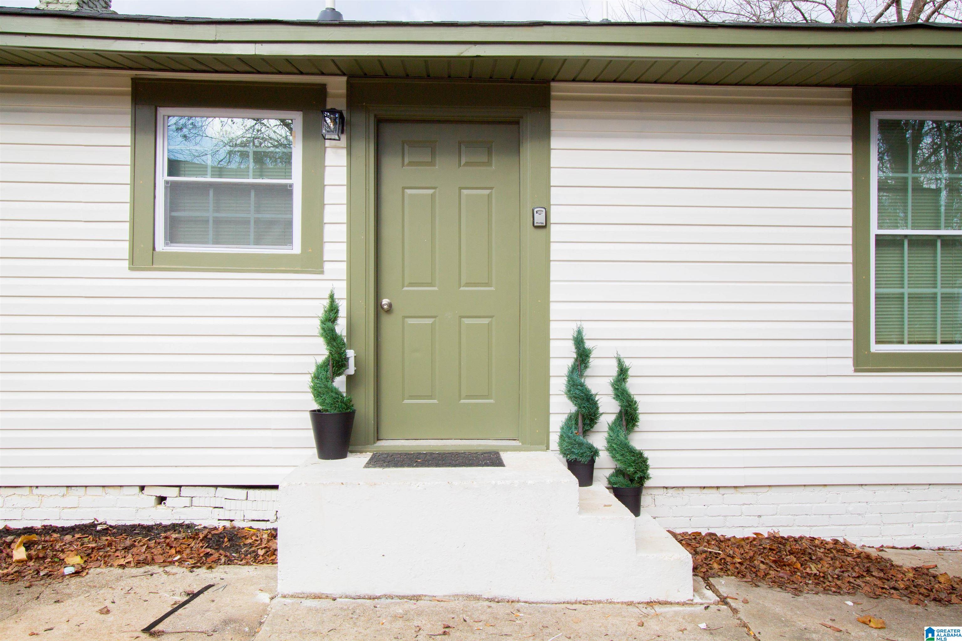 4733 Avenue R Birmingham, AL 35208 - Photo 4 of 21