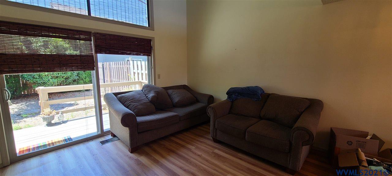 3770 Auburn Road Northeast Salem, OR 97301 - Photo 9 of 22