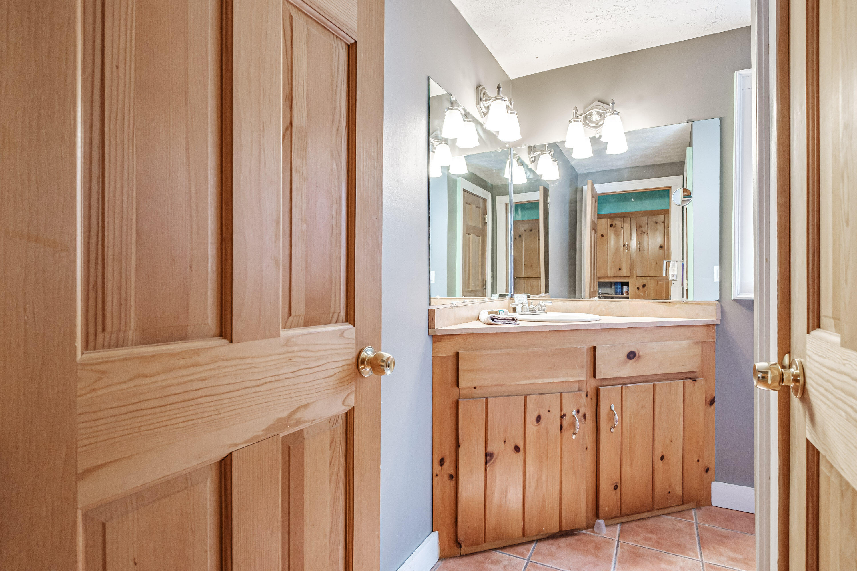 92 Willett Road Bridgton, ME 04009 - Photo 11 of 29 20250318gp-62025