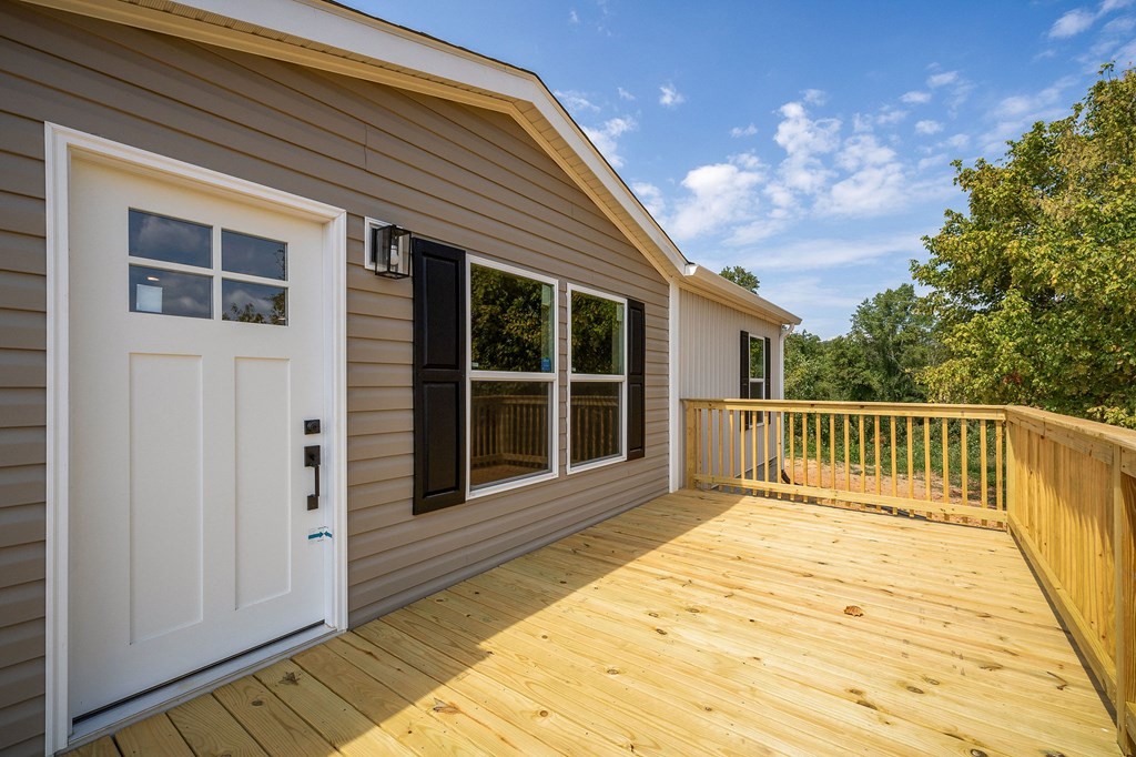 9107 Barnes Ridge Road Monroe, TN 38573 - Photo 4 of 30 a view of a balcony