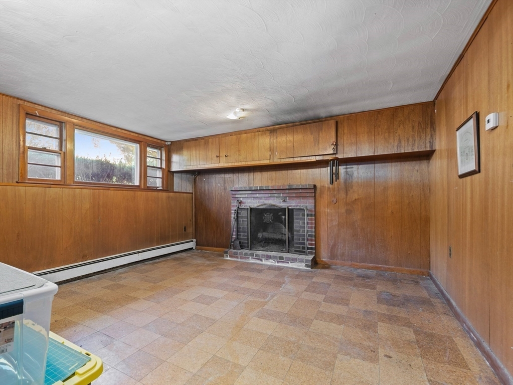 41 Englewood Road Winchester, MA 01890 - Photo 13 of 17