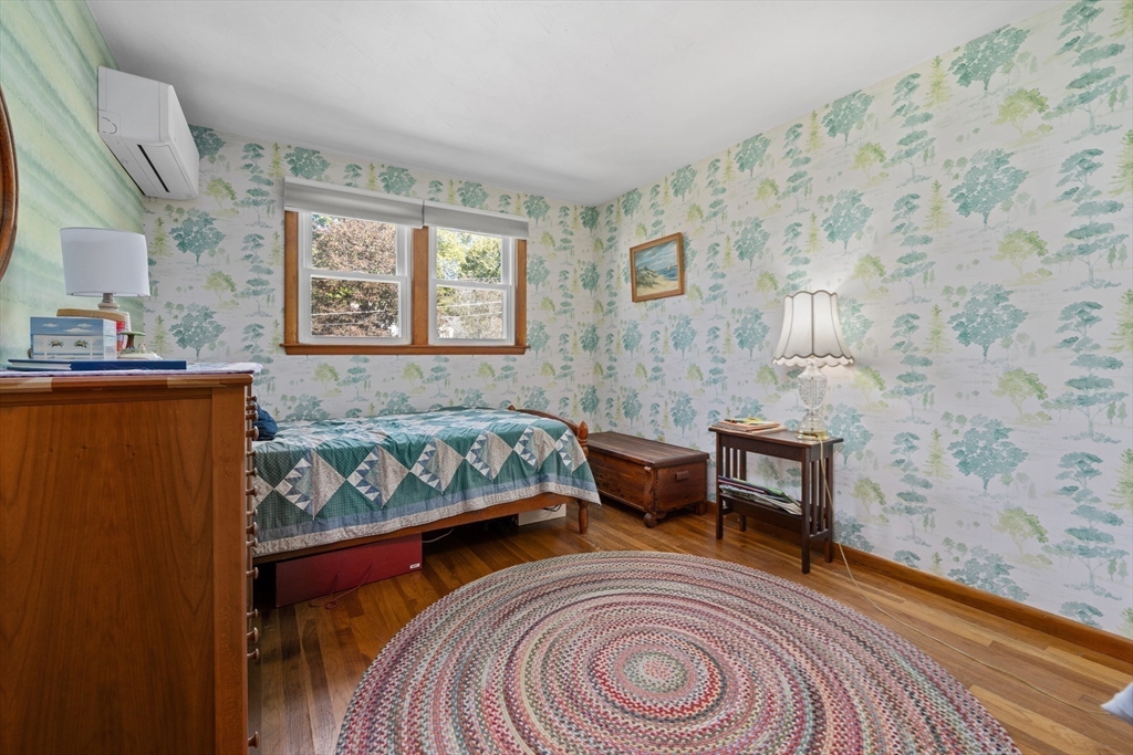 41 Englewood Road Winchester, MA 01890 - Photo 10 of 17