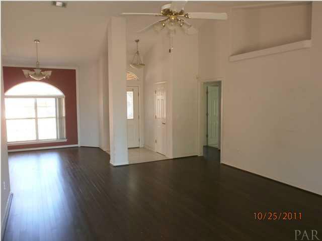 4627 Ridge Pointe Drive Pace, FL 32571 - Photo 3 of 11 Gallery Image 3