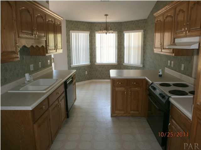 4627 Ridge Pointe Drive Pace, FL 32571 - Photo 5 of 11 Gallery Image 5