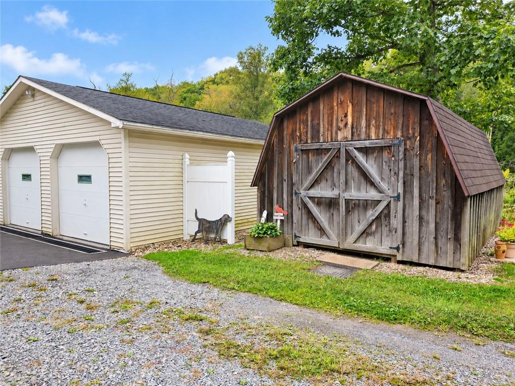 406 Herman Road Butler, PA 16002 - Photo 37 of 49 Gallery Image 37