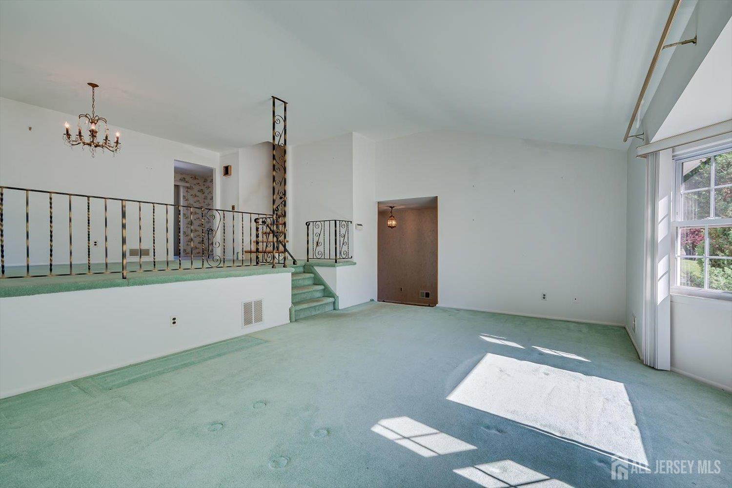 9 Annette Drive Edison, NJ 08820 - Photo 6 of 35