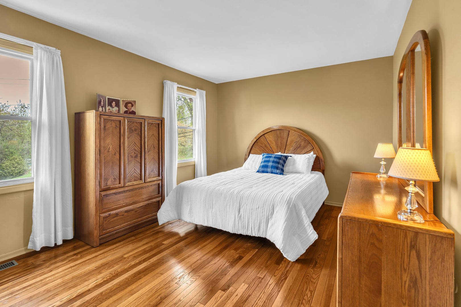 1755 Chippendale Road Hoffman Estates, IL 60169 - Photo 17 of 33