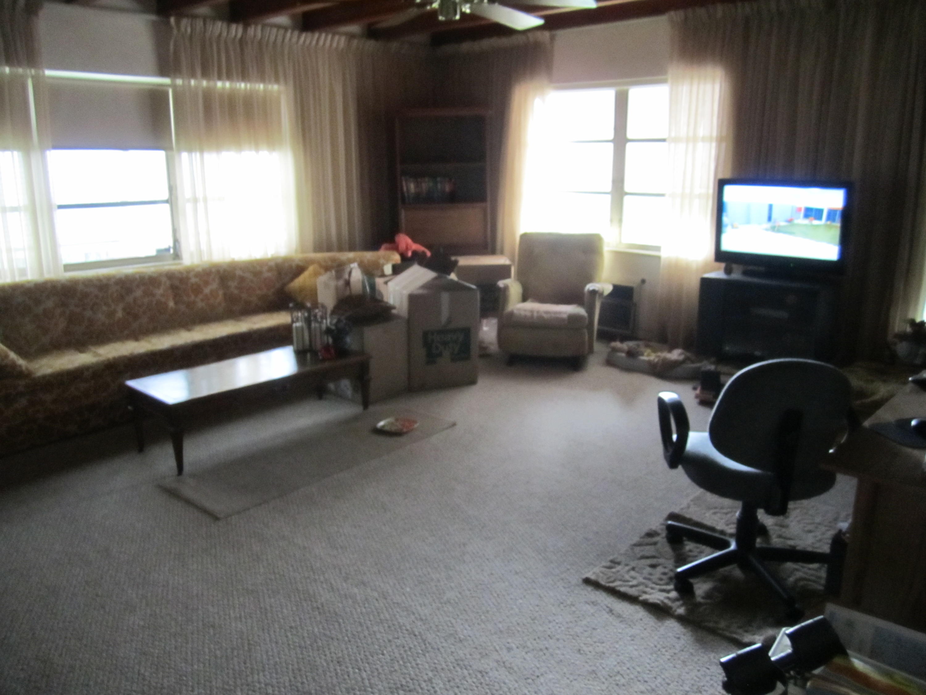 3058 Meadow Road Palm Springs, FL 33406 - Photo 6 of 11 IMG_1688