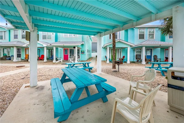 $456,500 | 2120 South 11th St Port, Unit 401, Port Aransas, TX 78373