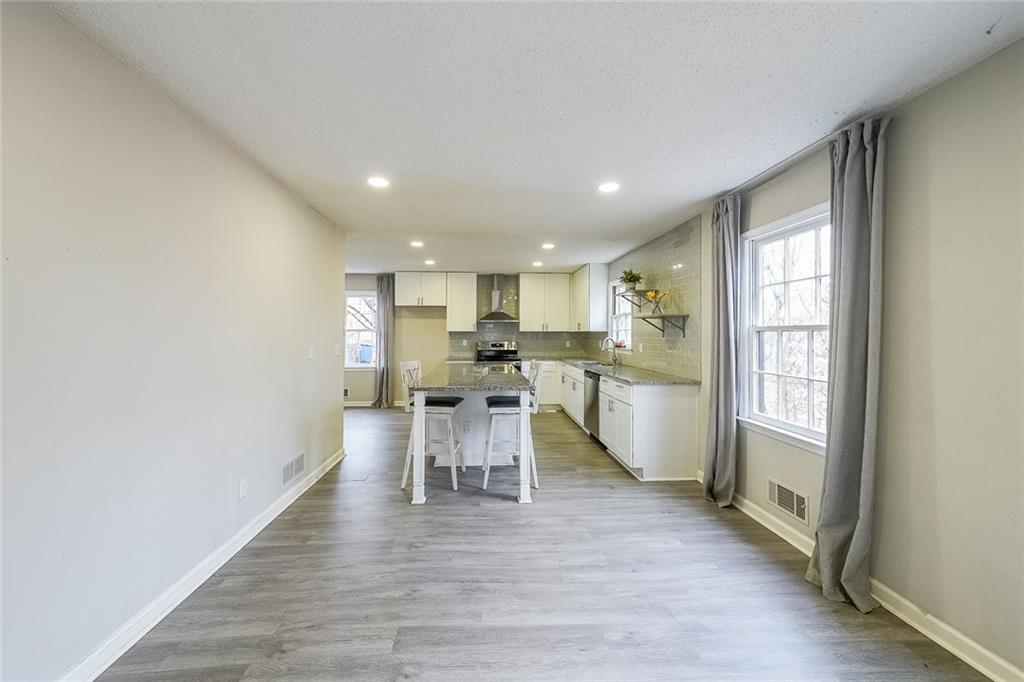 3865 Whitney Place Duluth, GA 30096 - Photo 10 of 35