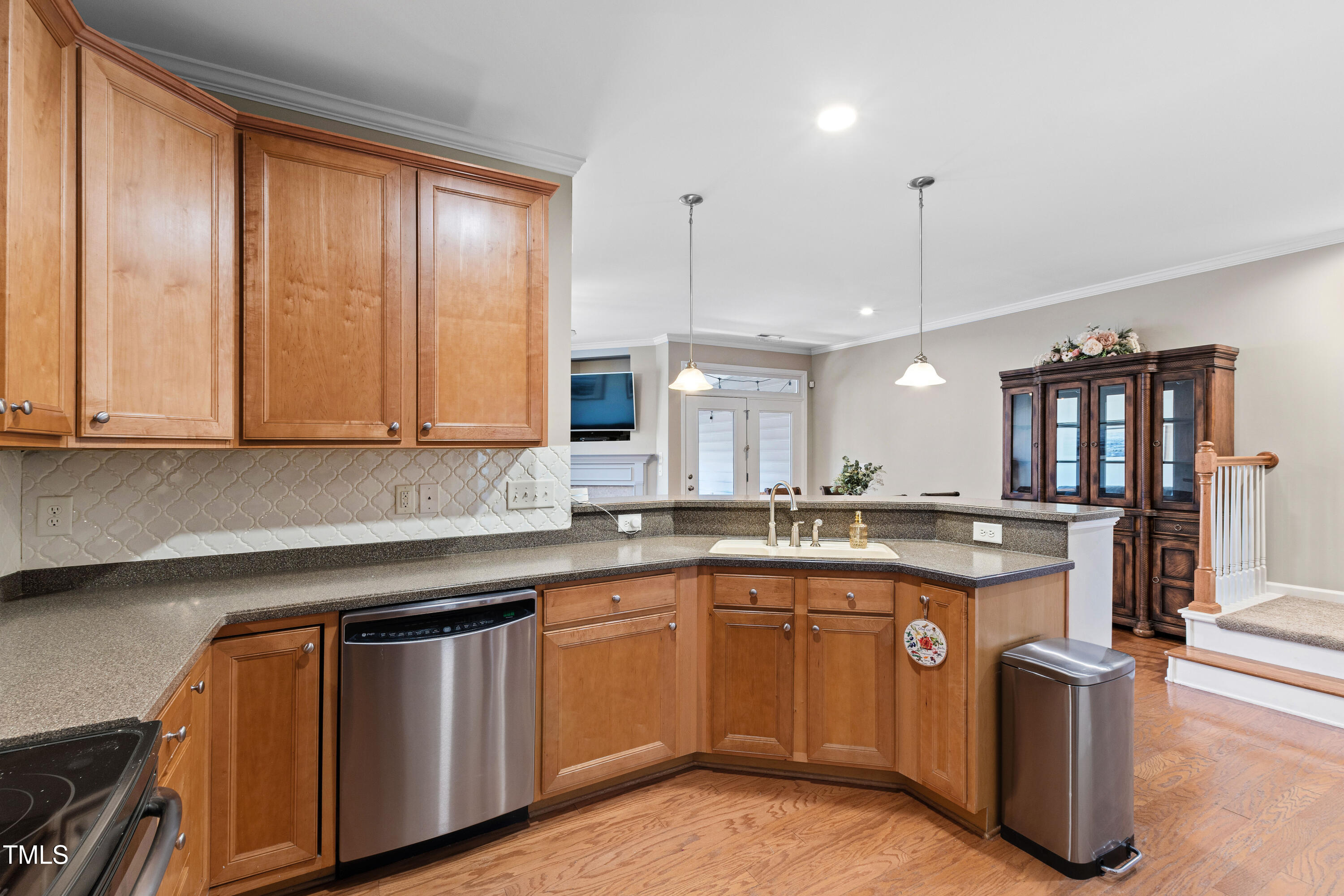 4606 Kings Garden Road Raleigh, NC 27612 - Photo 9 of 27 Kitchen 4